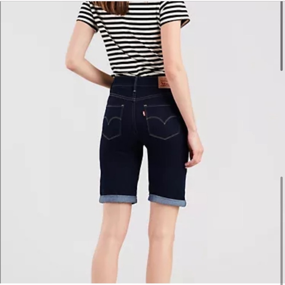 Levi’s Bermuda Jean Shorts - Picture 2 of 5
